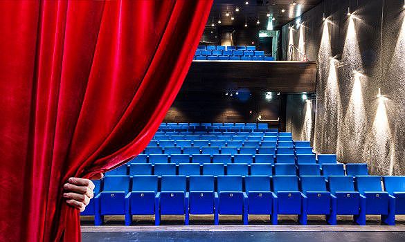 Literatur & Theater